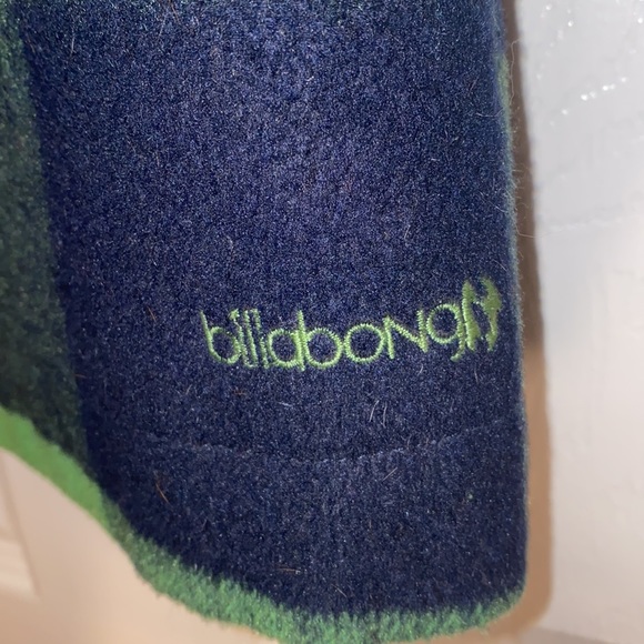 Billabong women’s plaid pea coat, size small! - Picture 4 of 8